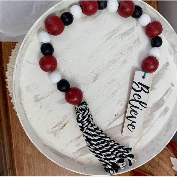 Christmas Tiered Tray Decor, Beaded Garland, Christmas Bead Garland, Farmhouse - Picture 2 of 6